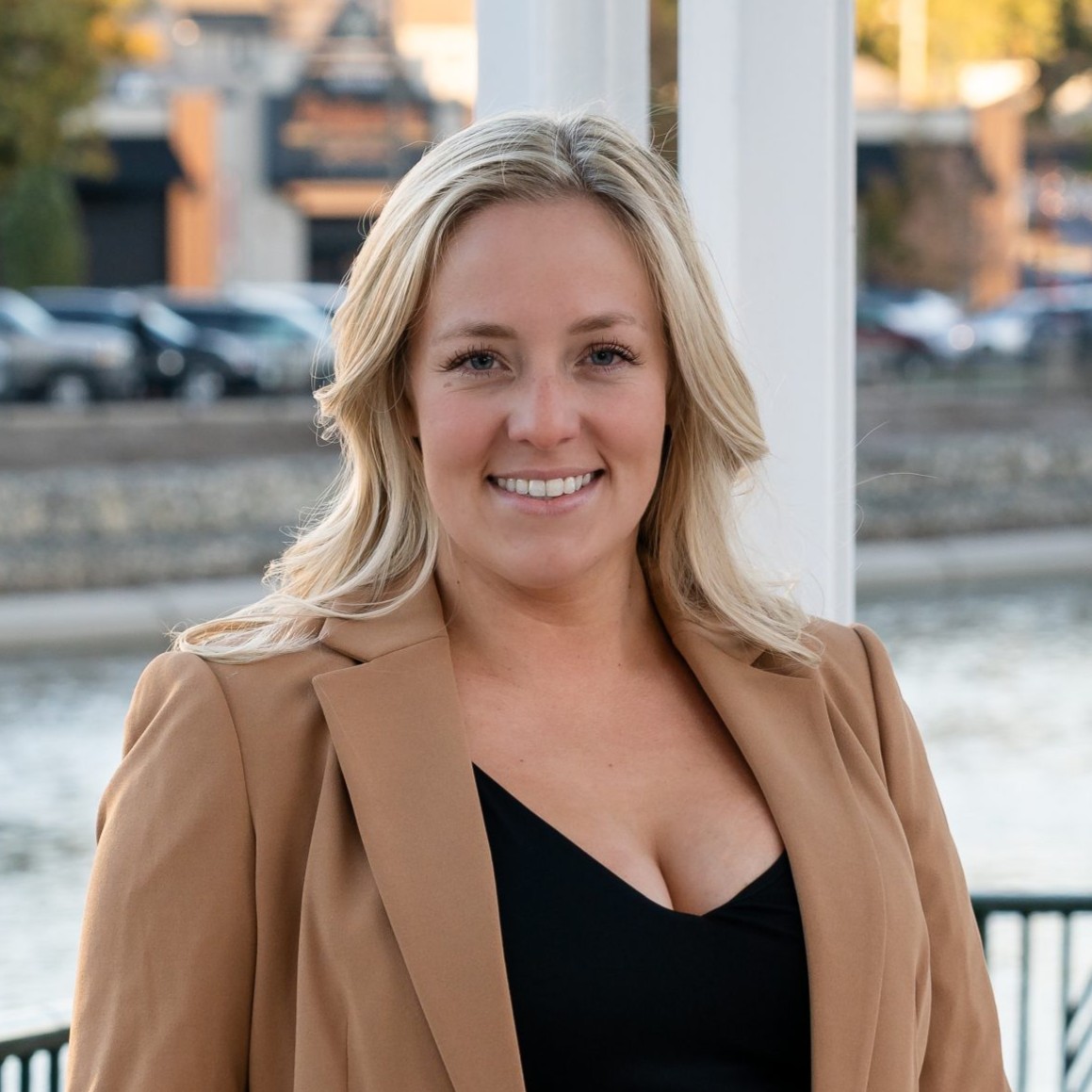 Dr. Jackie Dr. Jacqueline Hassenplug At Smile Havem Dental Studio