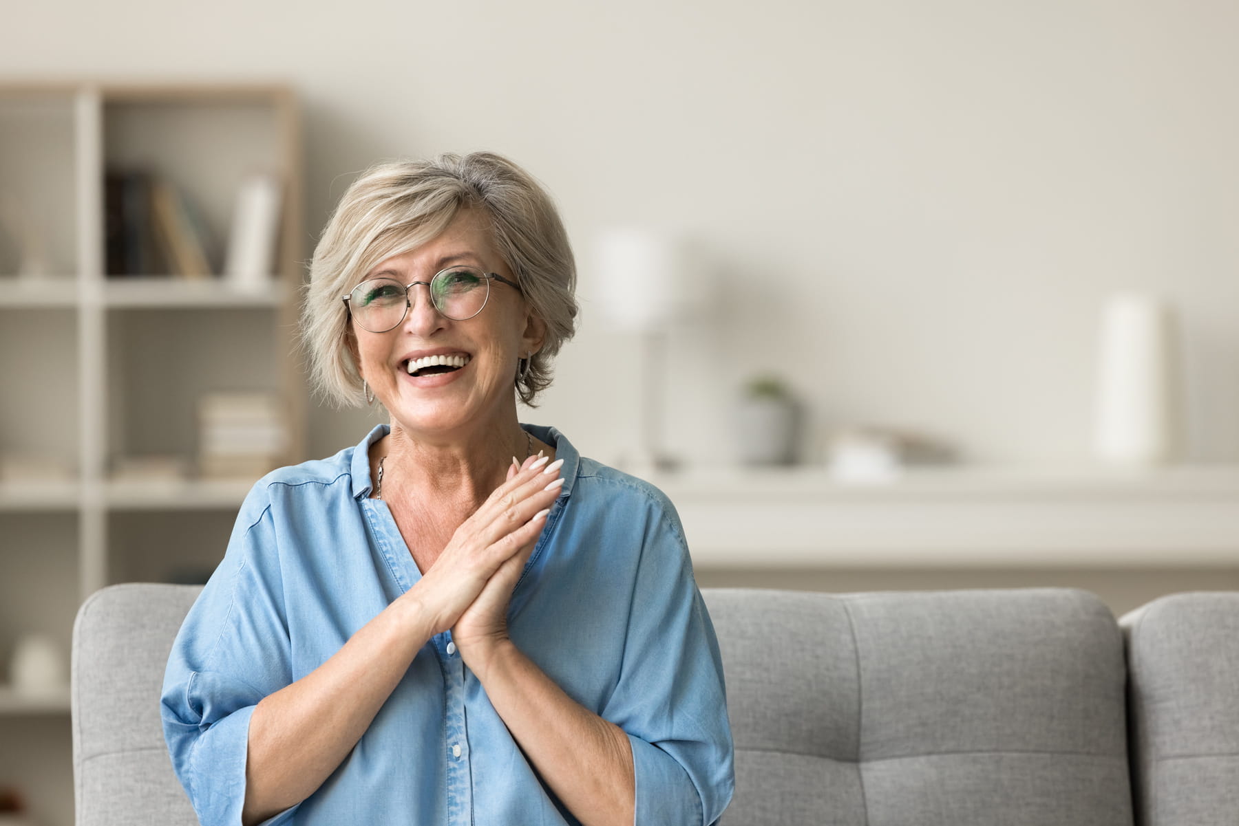 implant crowns & bridges from Smile Haven Dental Studio in St Charles IL